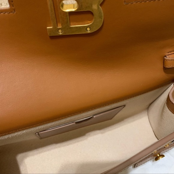 ‼️SOLD‼️ B-Buzz 23 canvas balmain chain clutch bag. - Picture 5 of 8